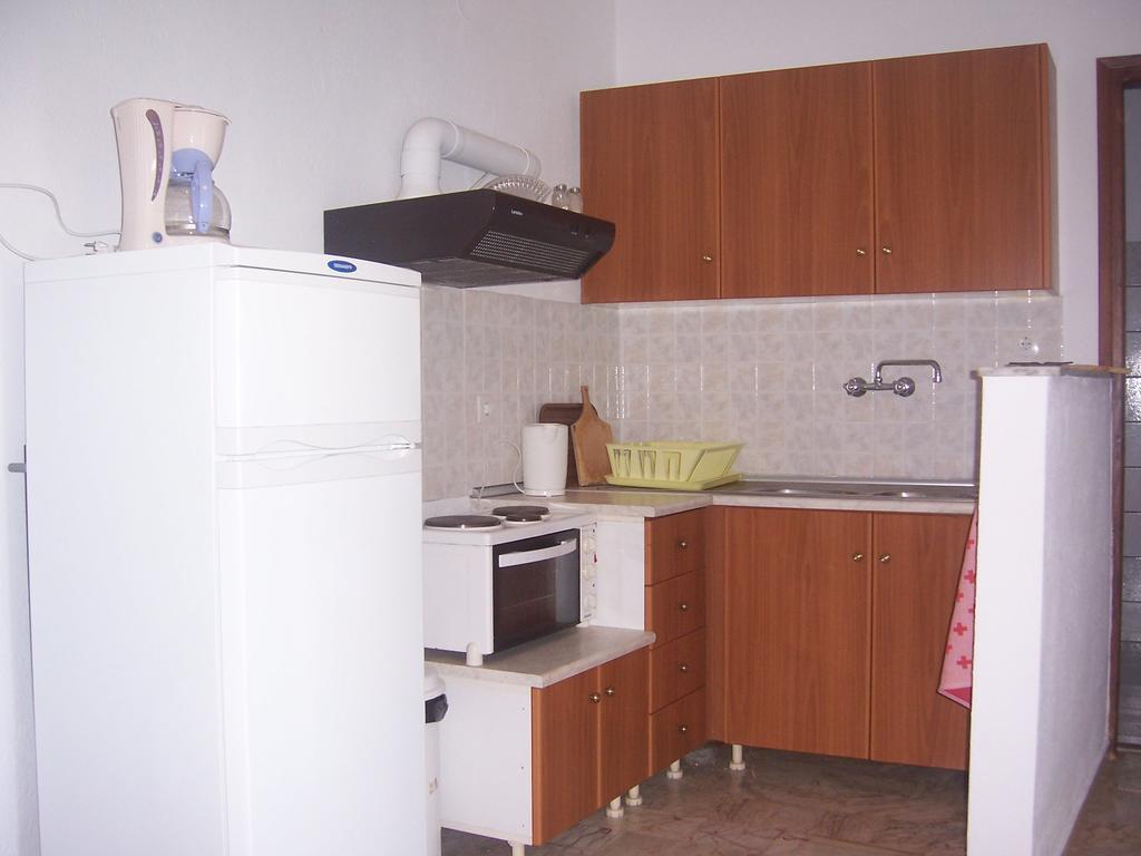Milina Apartments Экстерьер фото