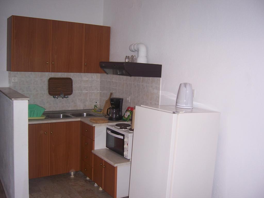 Milina Apartments Экстерьер фото