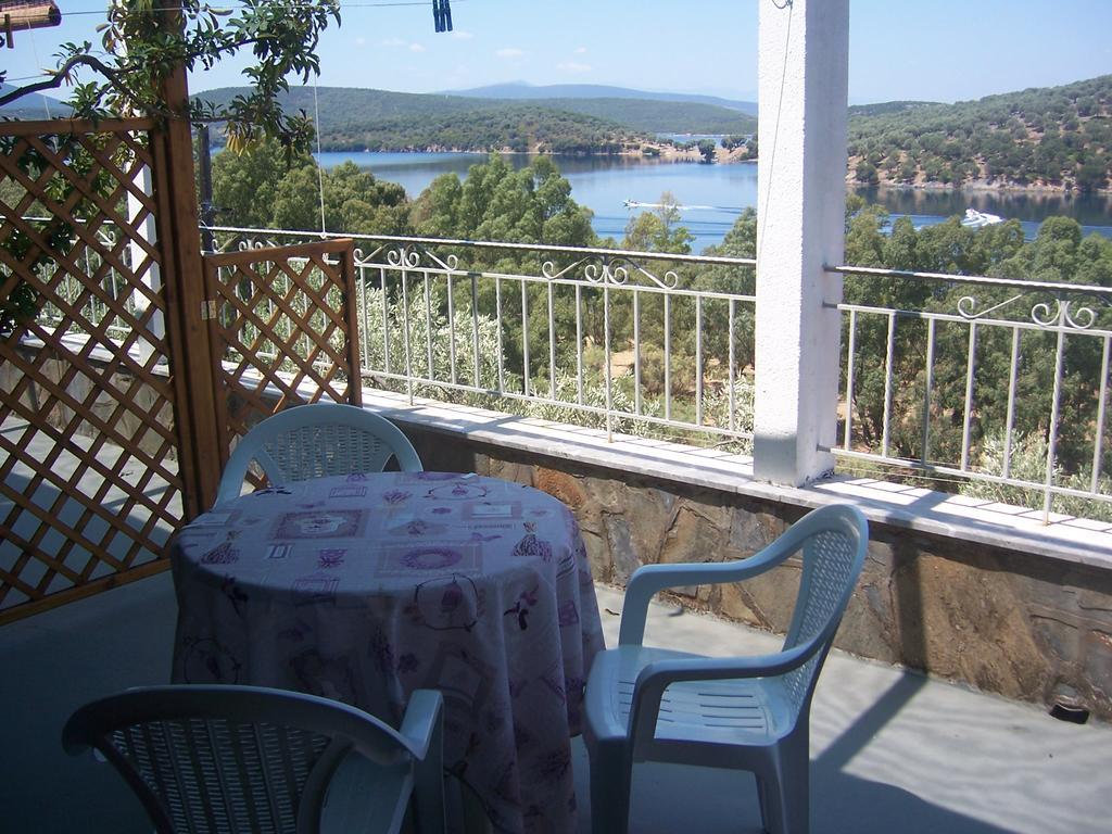 Milina Apartments Экстерьер фото